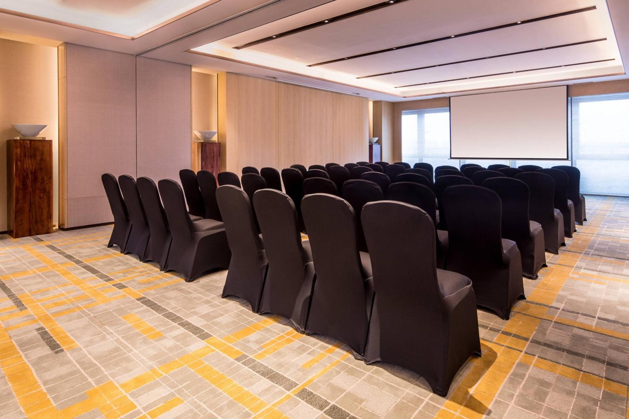Courtyard By Marriott Shanghai Hongqiao Qingpu Экстерьер фото